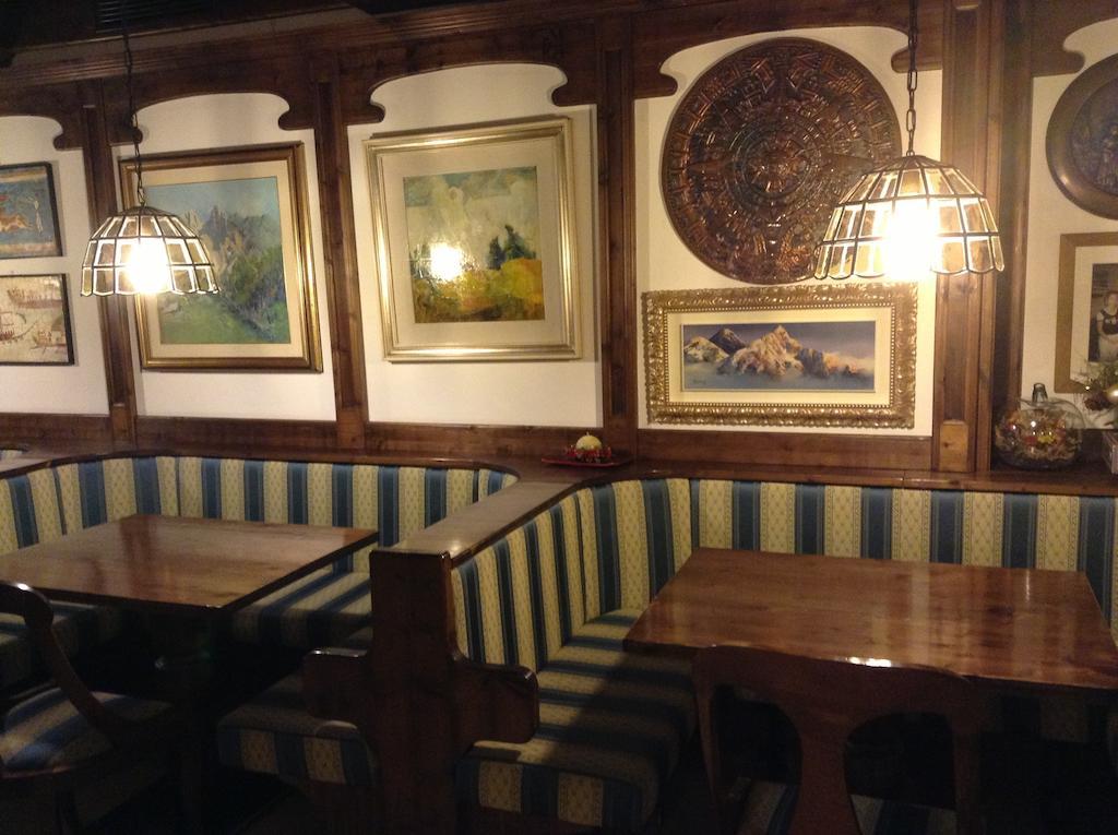 Hotel Ai Pini Vigo di Fassa Εξωτερικό φωτογραφία