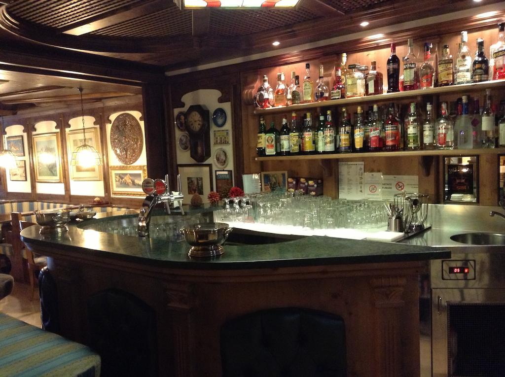 Hotel Ai Pini Vigo di Fassa Εξωτερικό φωτογραφία